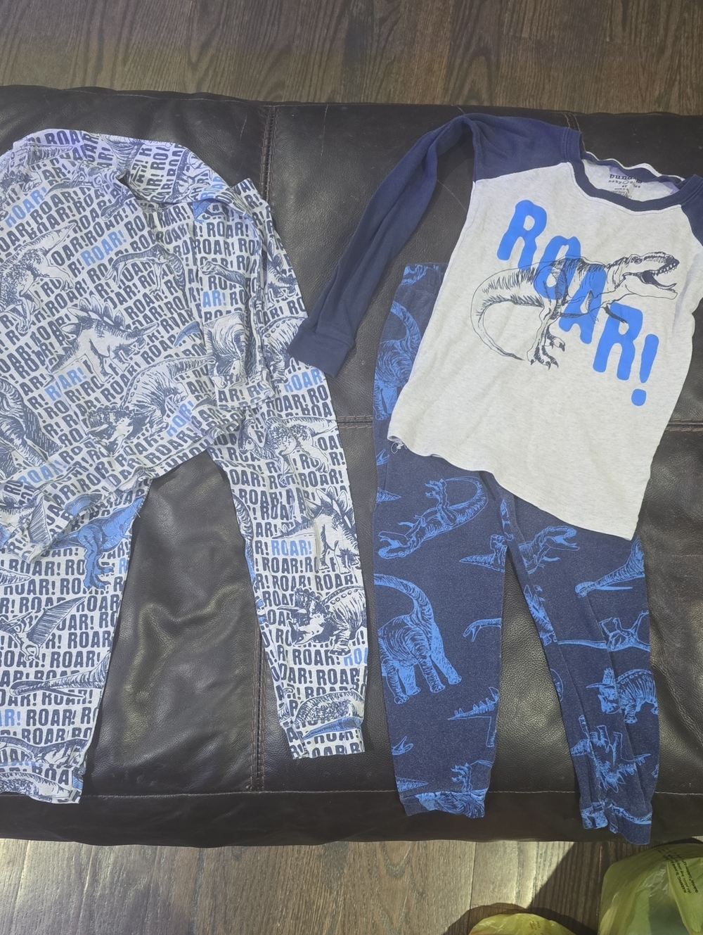 2 Kids Dinosaur 'Roar' Pajama Set - Blue